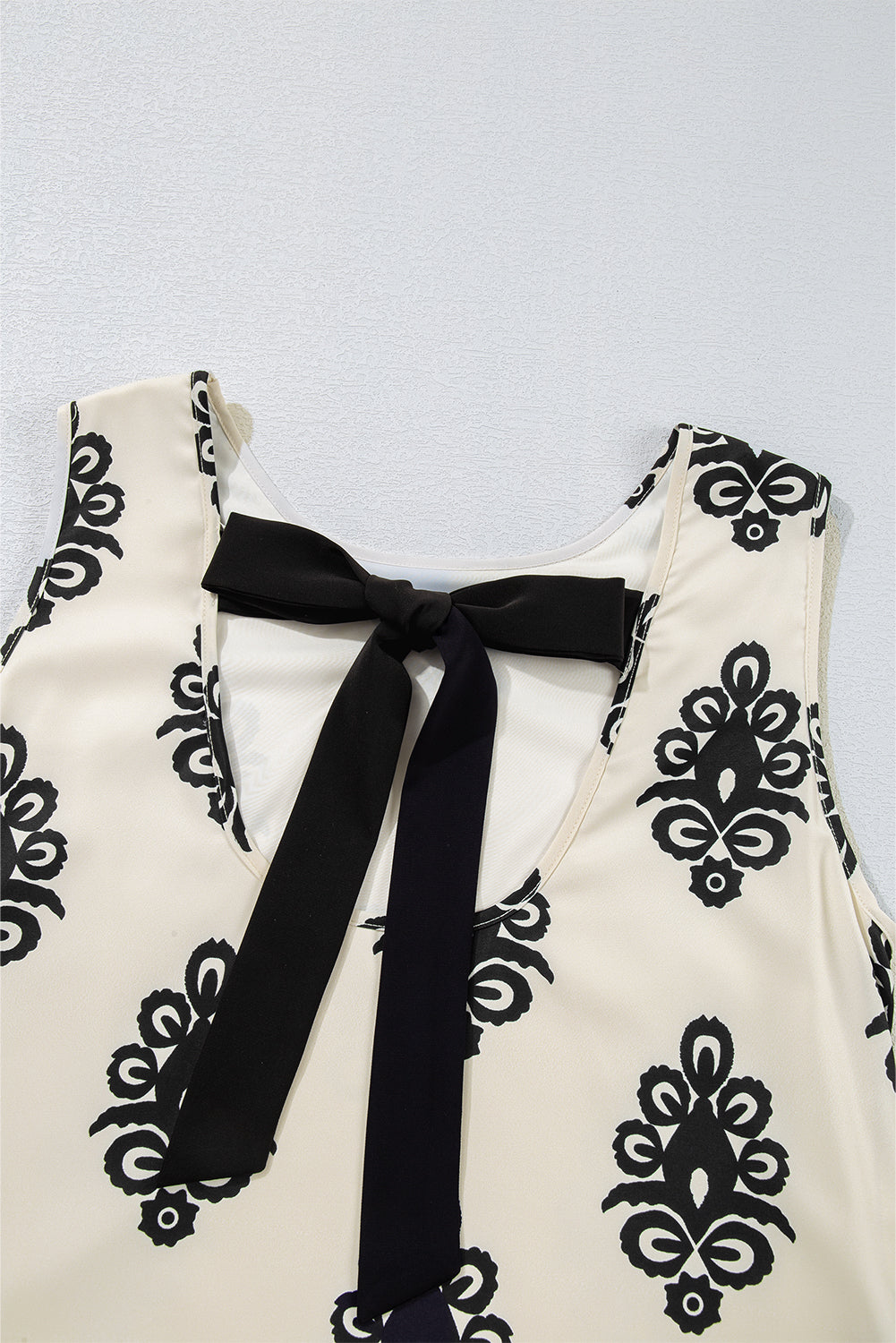 Beige Geometric Print Sleeveless Bowknot Back Mini Dress